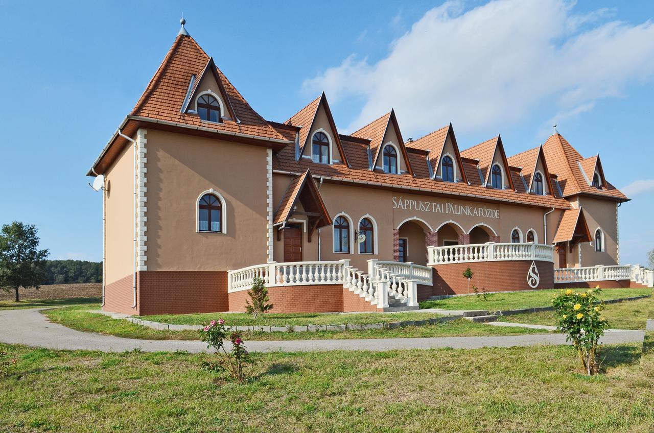 Sáppusztai Panzió Hotel Damak Exterior foto